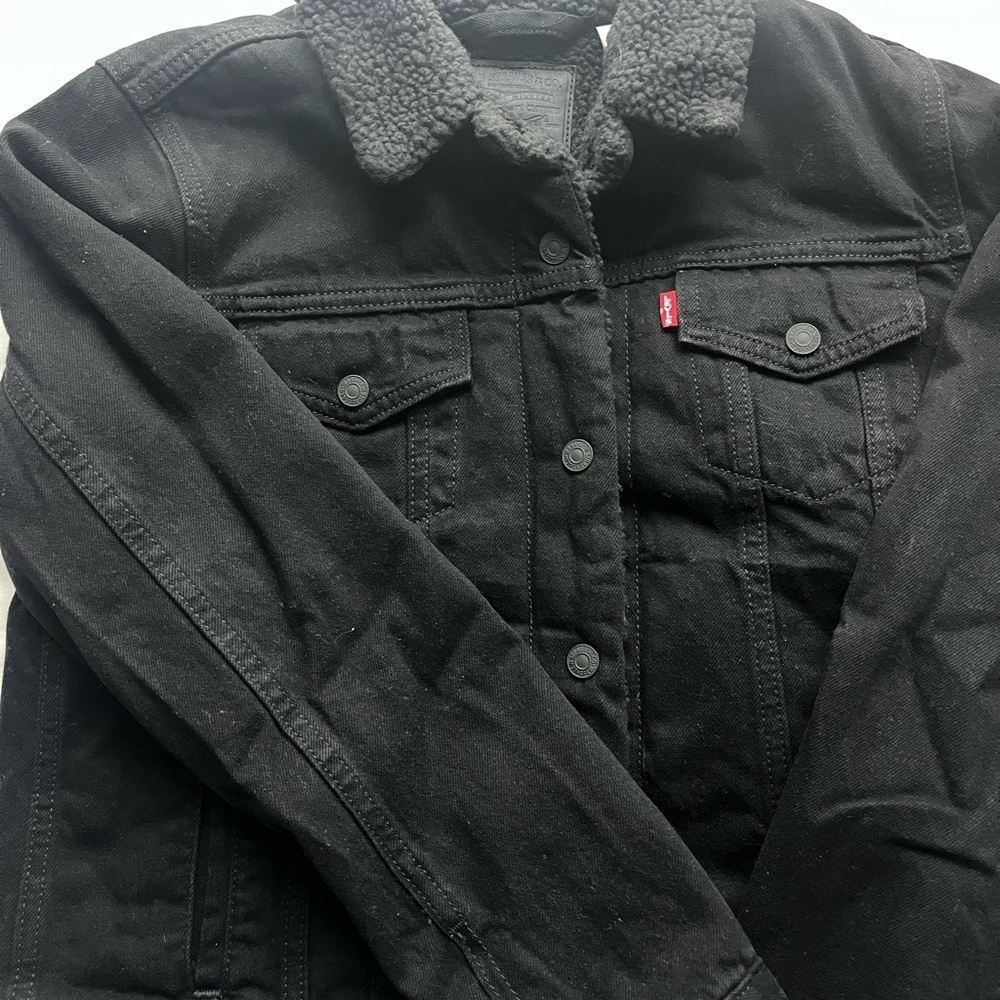 Levi's Black Lightweight Shirt Jacket with Sherpa Lining